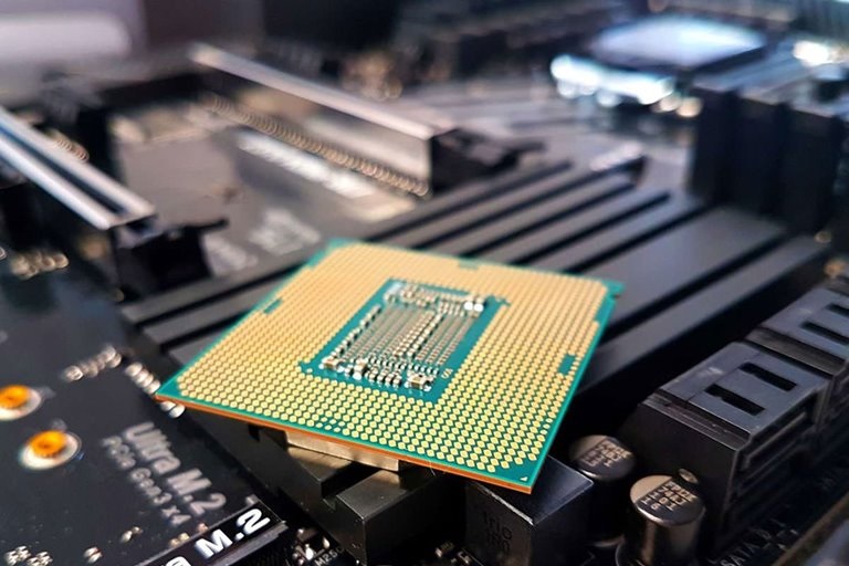The Price And Hardware Specifications Of The Intel Core I5-12600K Processor Went Viral