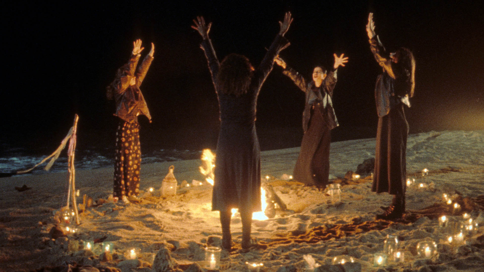 The main characters of The Craft are having a special ceremony on the beach