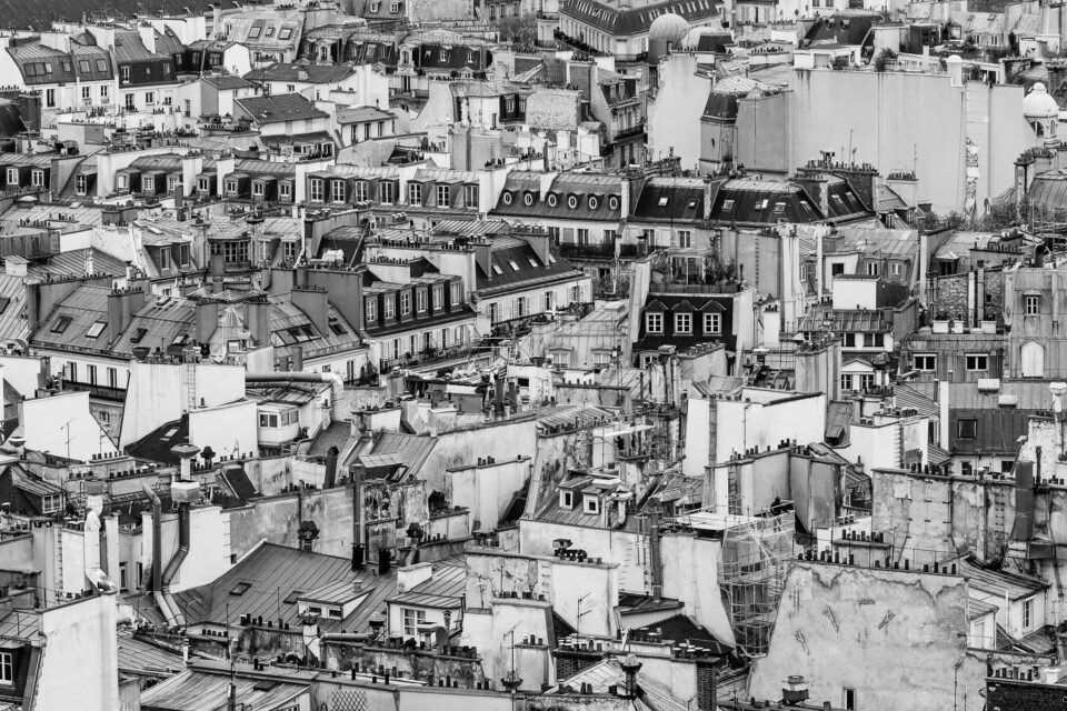 Black and white photo of Paris
