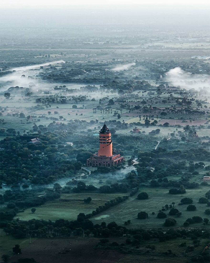Aerial images of spectacular views of the earth