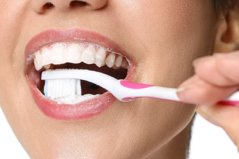 The Best Way To Brush Your Teeth; Why Do We Often Clean Our Teeth Incorrectly?