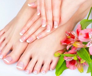 10 Herbal And Natural Masks For Whitening And Rejuvenating Hands And Feet