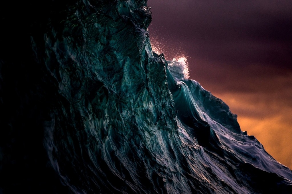 Incredible photos of the beauty and power of sea waves