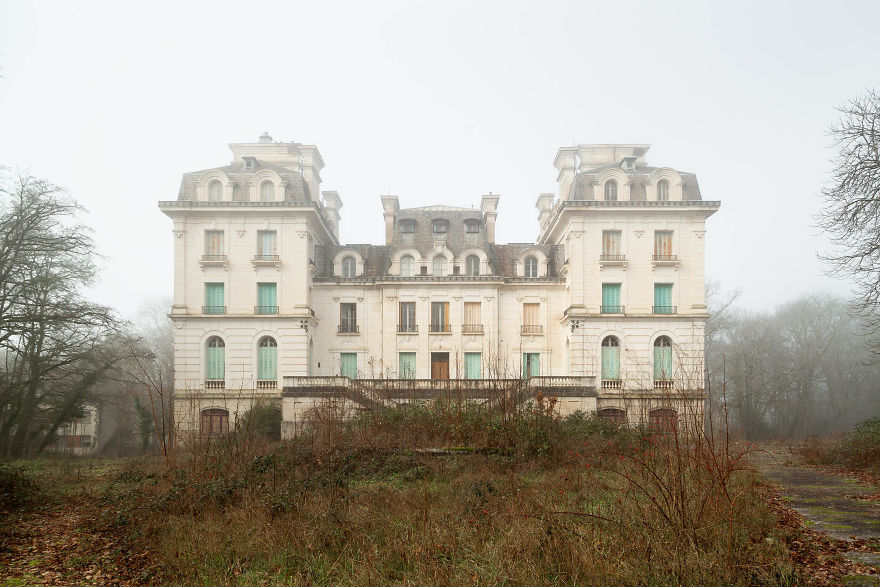 The most beautiful abandoned castles in the world