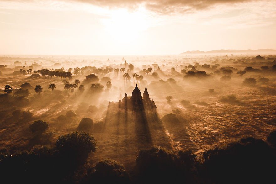 Traveling around the world to capture spectacular photos