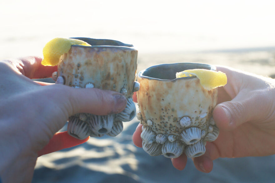 Ceramic cup with sea creatures design