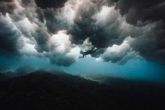 Spectacular photos of the world under the roaring waves of the sea narrated by Matt Portos