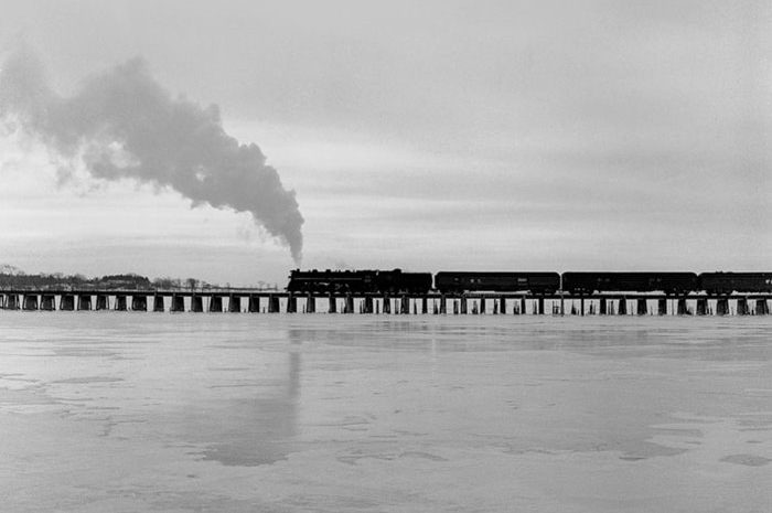 The man who photographed North American railroads for 60 years