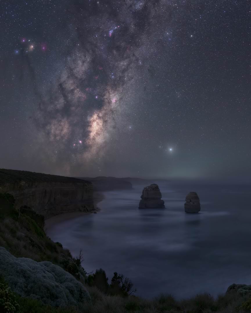 Nyctophilly / Jose Luis Cantabrana / Great Ocean Road, Victoria, Australia / Milky Way Photographer of the Year 2021