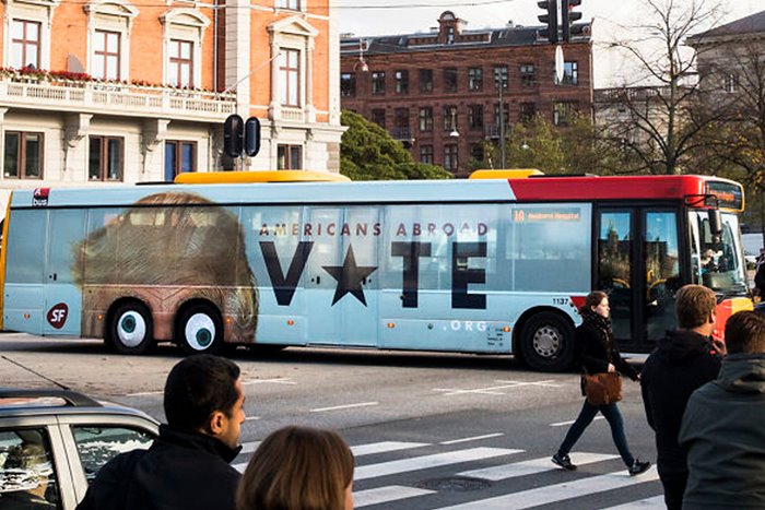 How to have effective advertisements using buses?