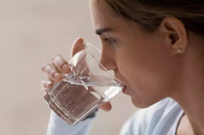 Should you drink eight glasses of water a day?