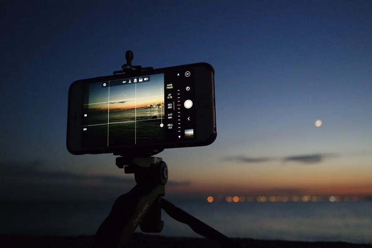 The Most Important Points Of Photography At Night With A Mobile Phone To Achieve High-Quality Photos