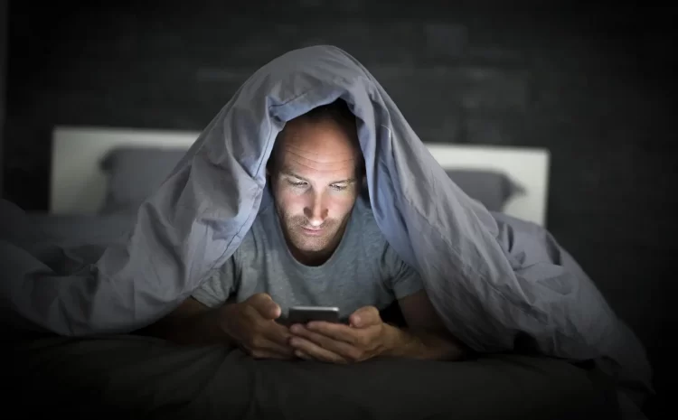 Google: To Reduce Stress And Experience Better Sleep, Don't Use Your Phone Before Going To Bed