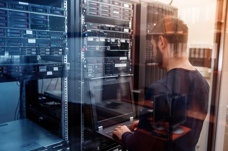 Guide To Buying The Best SOHO Servers For Small And Medium Businesses