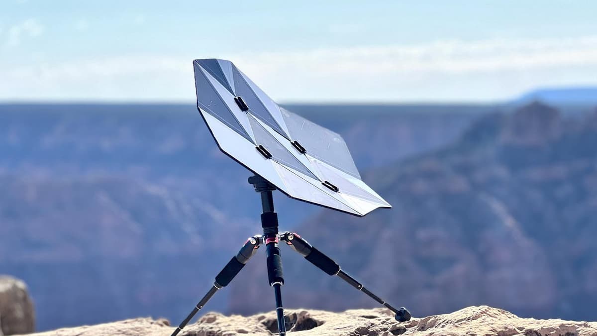 Making A Solar Charger Inspired By The Art Of Origami