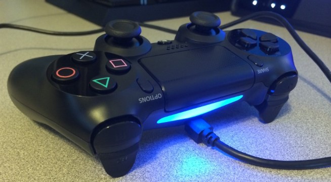 Connecting the game console to PlayStation 4